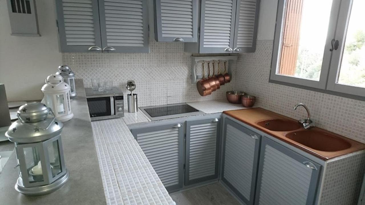 Guest House Provencal Vitrolles  Exterior foto
