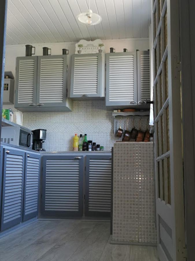 Guest House Provencal Vitrolles  Exterior foto